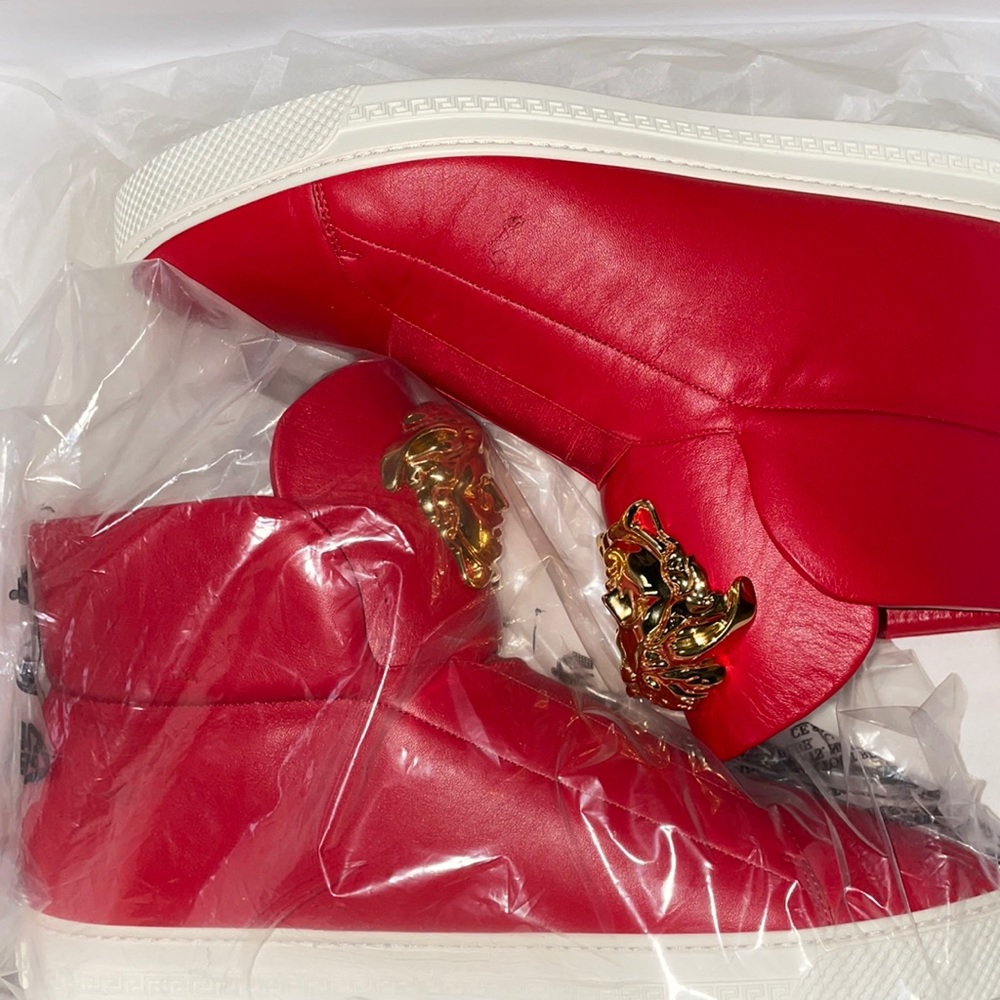 Red Versace sneakers gold medusa head excellent condition